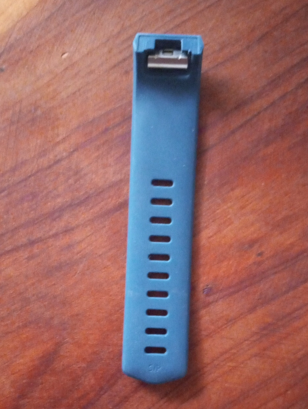 fitbit Charge 2 Blue Silicone Replacement Wristband - Picture 4 of 10